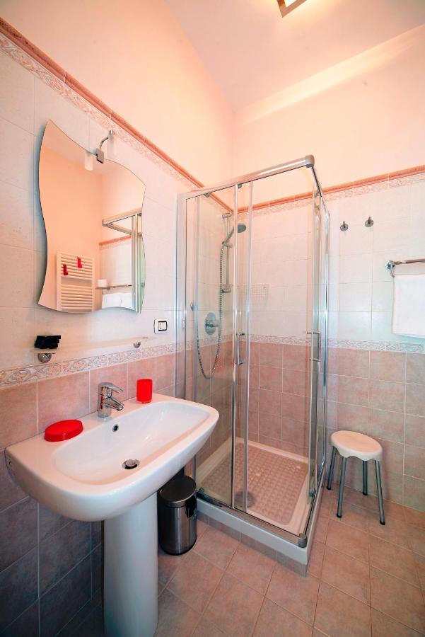 Le Rondini Bed and Breakfast Νάπολη Εξωτερικό φωτογραφία